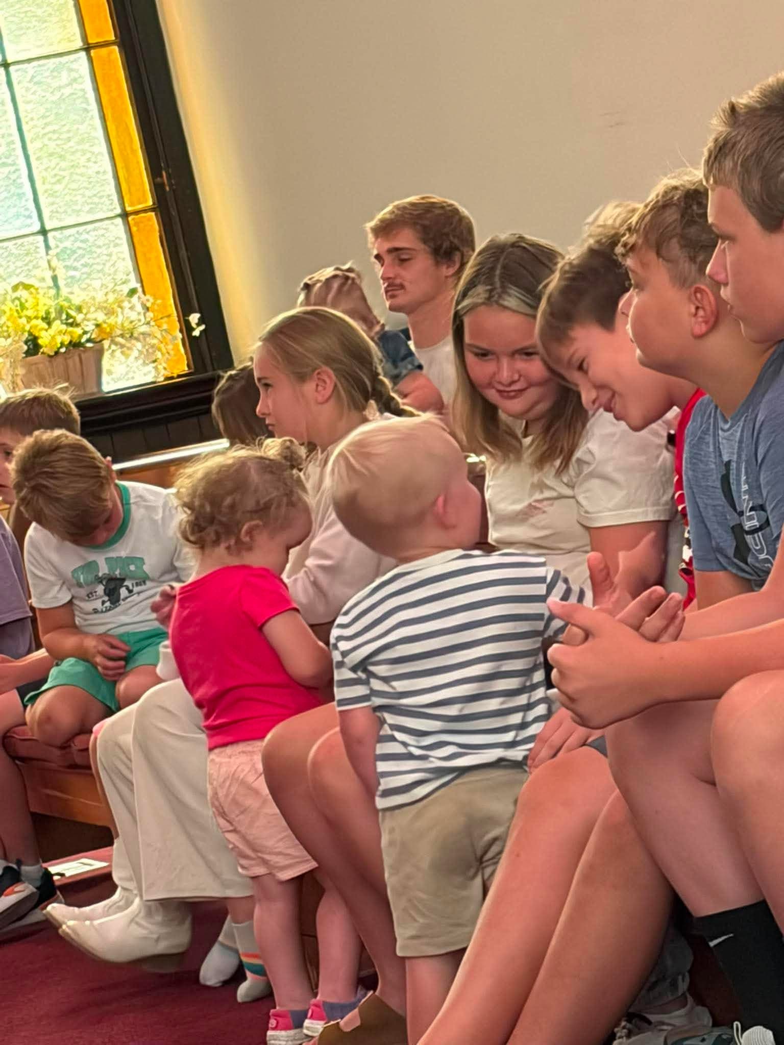 Children and families gathered at Ripley First Presbyterian